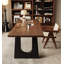 Table rustique en bois de pin avec base en fer noir-336386213