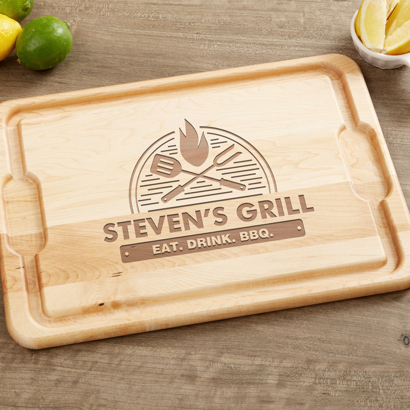 Planche à découper personnalisée en érable The Grill, H 0,75 po x l 12 po x L 17 po