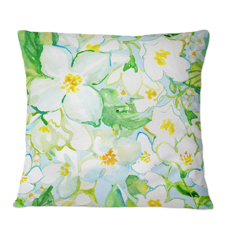 Jamin blanc en fleurs sur feuilles vertes - Coussin décoratif à motif, 16 po x 16 po