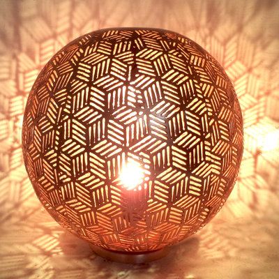 Itzel Metal Table Lamp