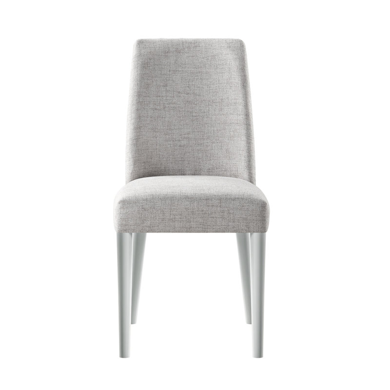 Chaise Taylor