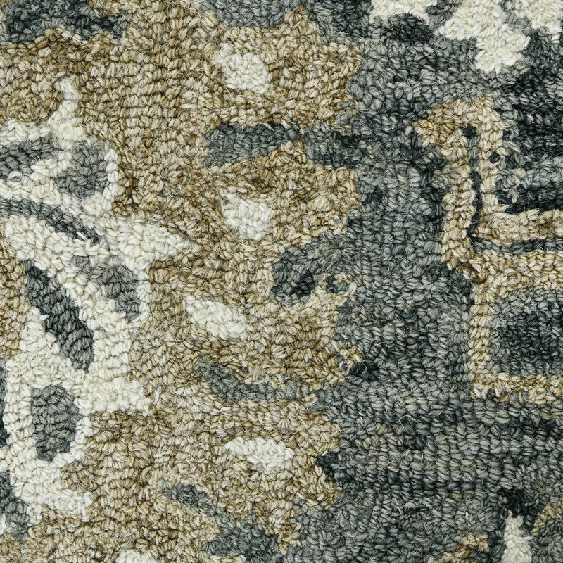 Dorcelus Floral Hand-Hooked Wool Gray Area Rug, Rectangle 5' x 8'