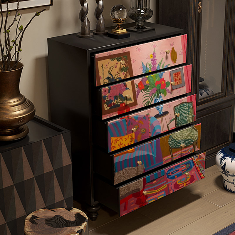Armoire décorative pour petit salon