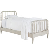 Jennifer Bed
