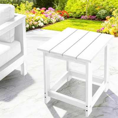 Table d'appoint extérieure Denarrius Adirondack, table de patio en PEHD facile d'entretien et résistante aux intempéries