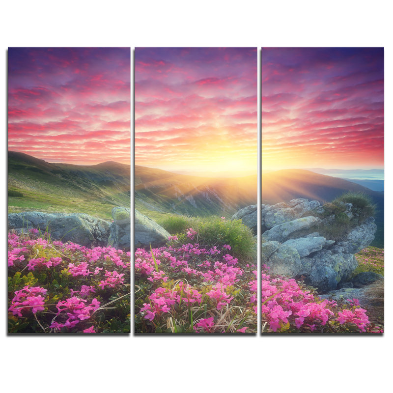 Ensemble de 3 impressions sur toile tendue, "matin avec des fleurs en montagnes"