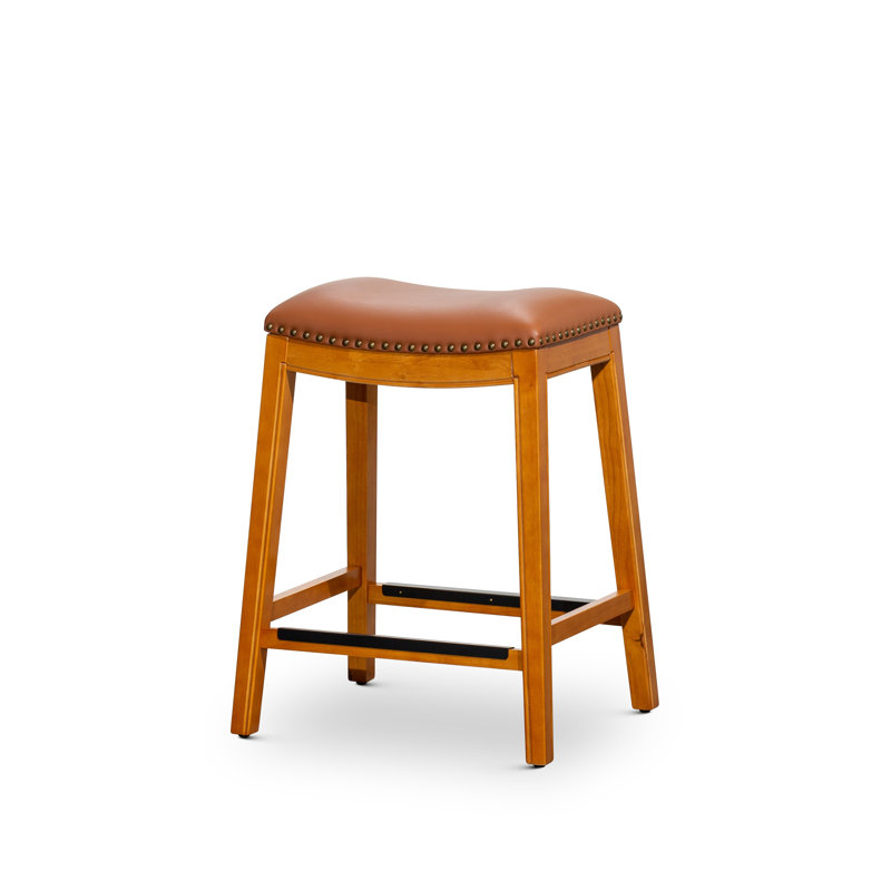 Tabouret de bar de 61 cm (24 po) avec siège en selle, revêtement en cuir reconstitué finition naturelle et structure en bois dur