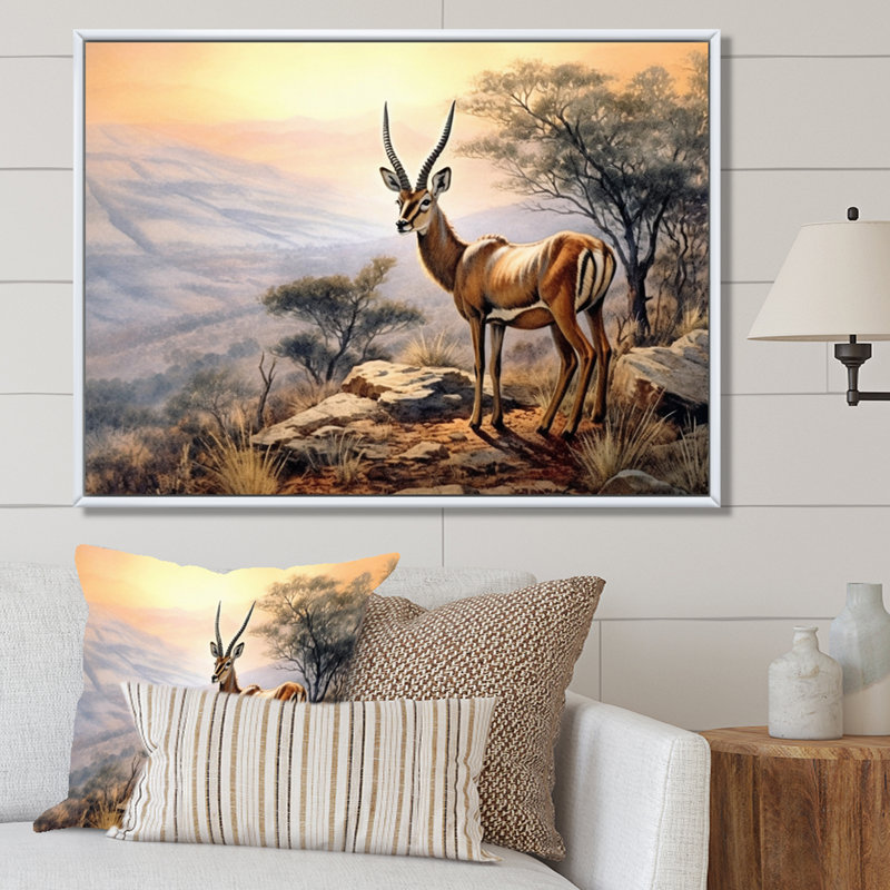 «Graceful Antelope III», reproduction sur toile, H 34 po x l 44 po x P 1,5 po, Cadre flottant blanc