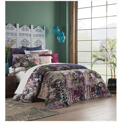 Paloma Traditional Cotton Blend Abstract Quilt