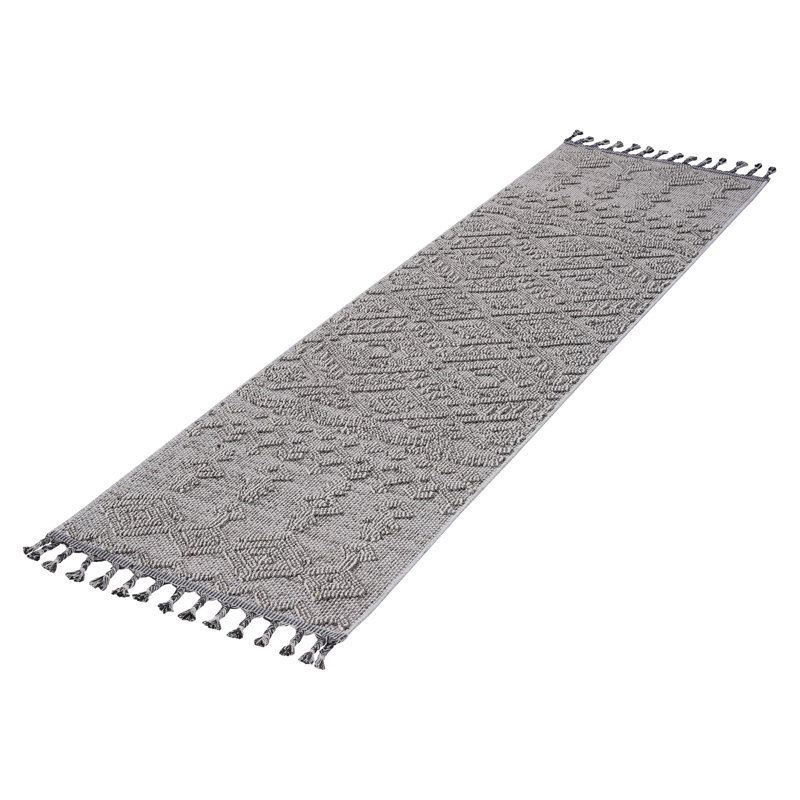 Traditional Indoor/Outdoor Area Rug, Runner 2'2" x 8'