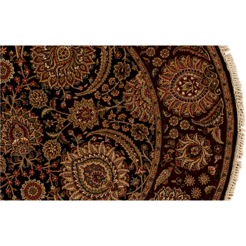 Wool Oriental Area Rug in Black/Wine