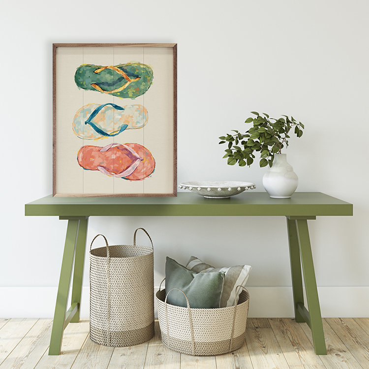 Tongs colorées, H 20 po x l 16 po