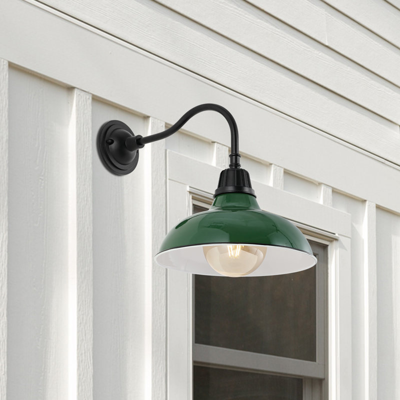 Manderfeld Iron Wall Light, Green