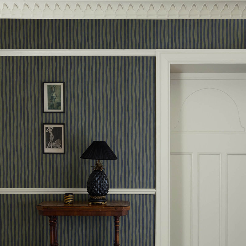 Artist's Stripe Wallpaper, Laurustine/Galaxias