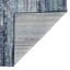 Tapis bleu à motif géométrique-512816538
