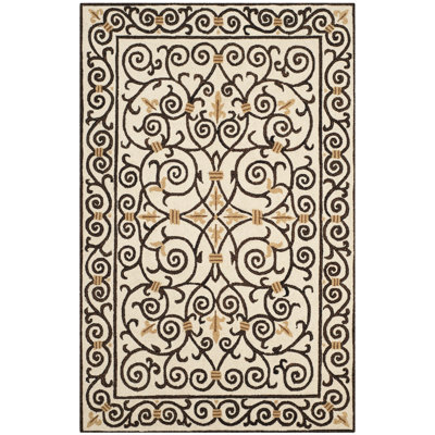 Tapis ivoire / brun foncé en laine crocheté à la main Helena