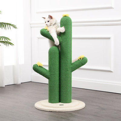 Elyzabel Scratching Post