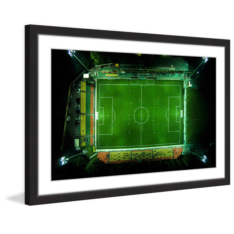 « football from above », reproduction de photo encadrée, 16 po x 24 po