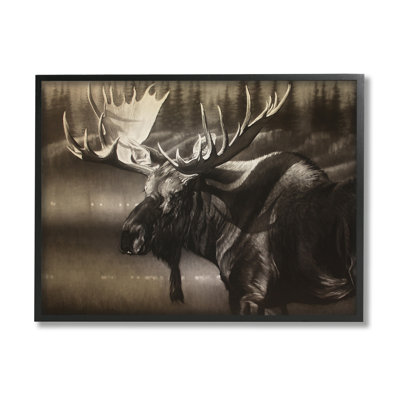 «Rustic Moose In Shadows Deep Forest Portrait Gray Farmhouse», estampe numérique encadrée, art texturé par Cole Johnson