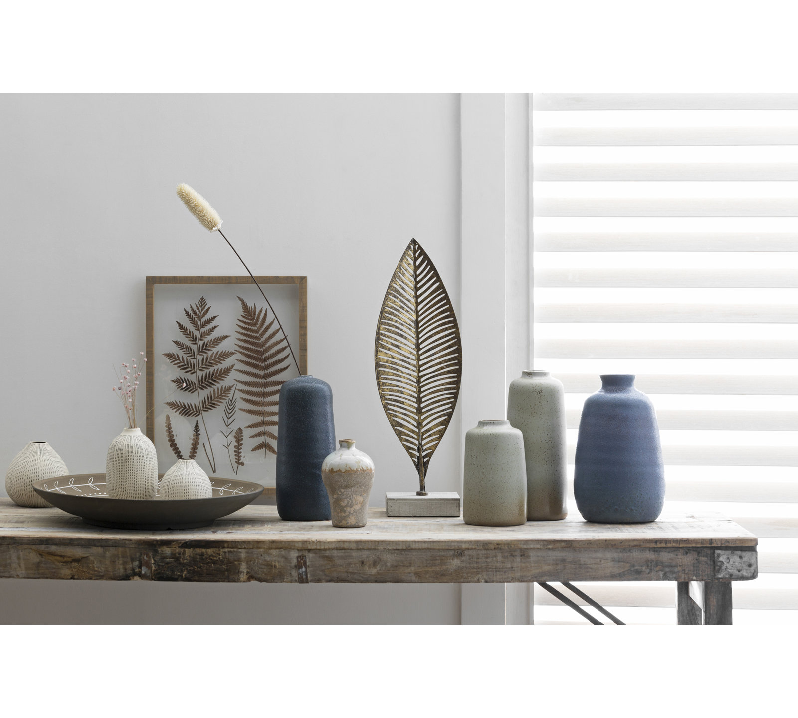 Ilma Stoneware Table Vase, Beige