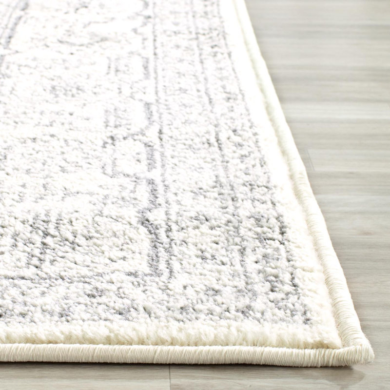 Olius Performance Oriental Rug, Round 12'