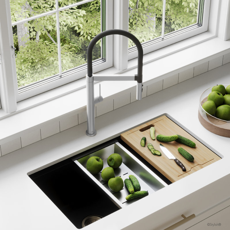 Modern Faucet Stylish Capri One-Handle Stainless Steel with Spout Hose Pull Out Dual Mode Kitchen Sink Faucet