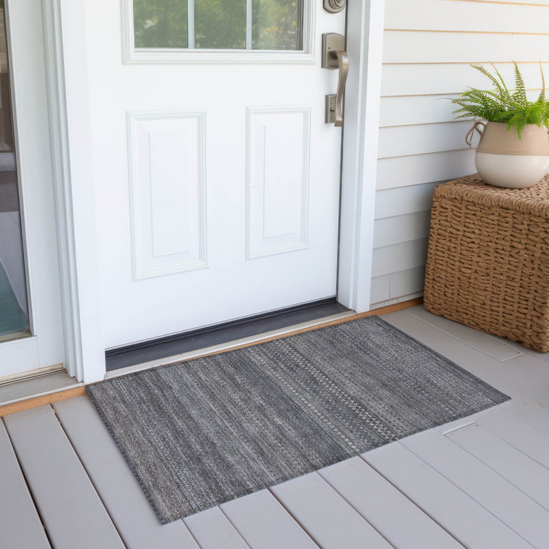 Tapis intérieur / extérieur Kinslee, Rectangle 1 pi 8 po x 2 pi 6 po