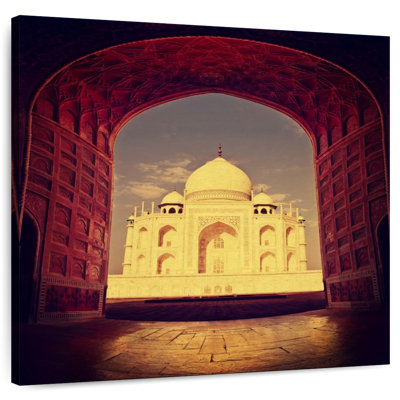 Nicci Taj Mahal In Agra