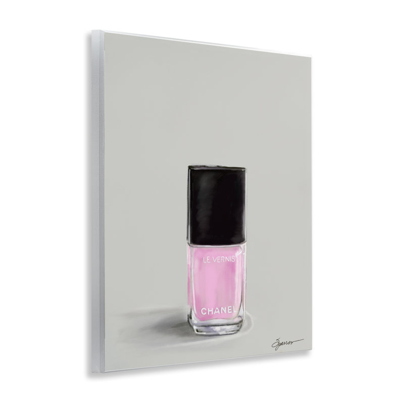 Plaque de vernis à ongles rose de luxe, design par Mary Sparrow