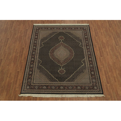 Intricately Designed Traditional Oriental Area Rug 8x8