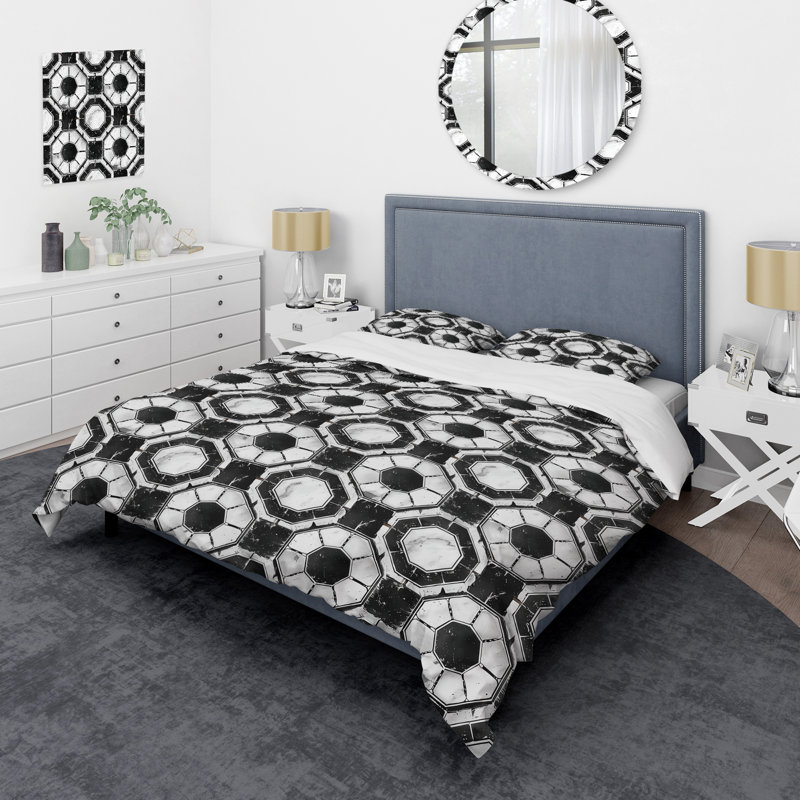 Black White Octagon - Transitional Duvet Cover Set, Twin Duvet Cover + 2 Standard Shams