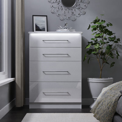 77 cm W Chest of 4 Drawers