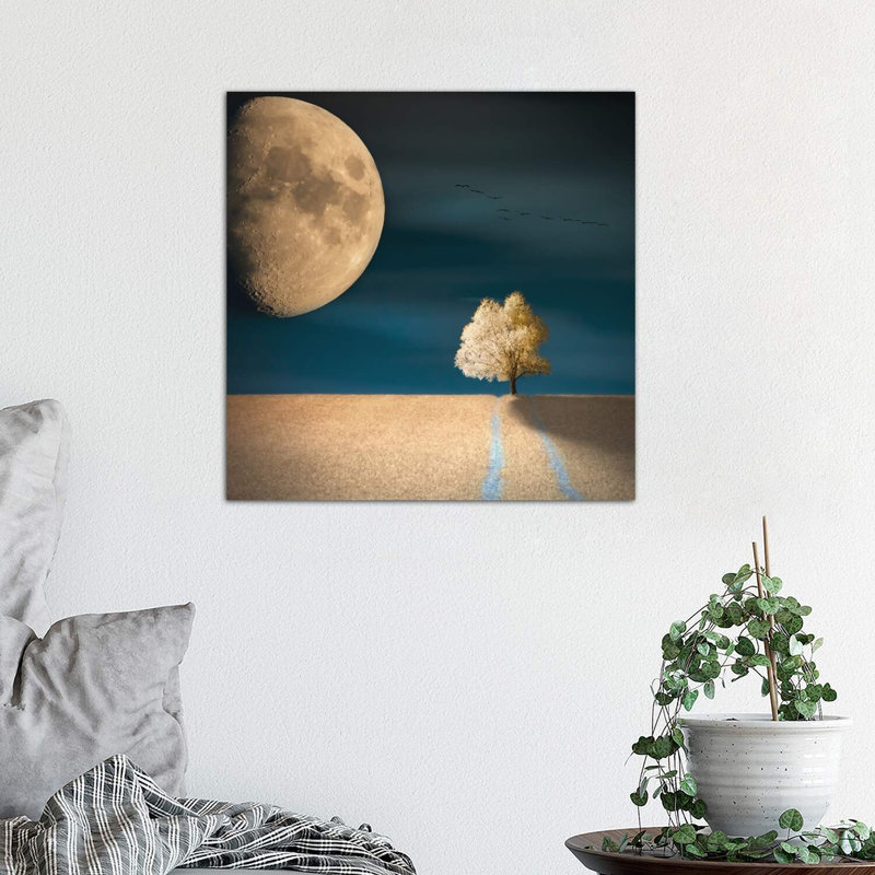 "OGM" par Piotr Krol - impression d'art graphique, H 18 po x l 18 po x 1,5 po, Toile tendue