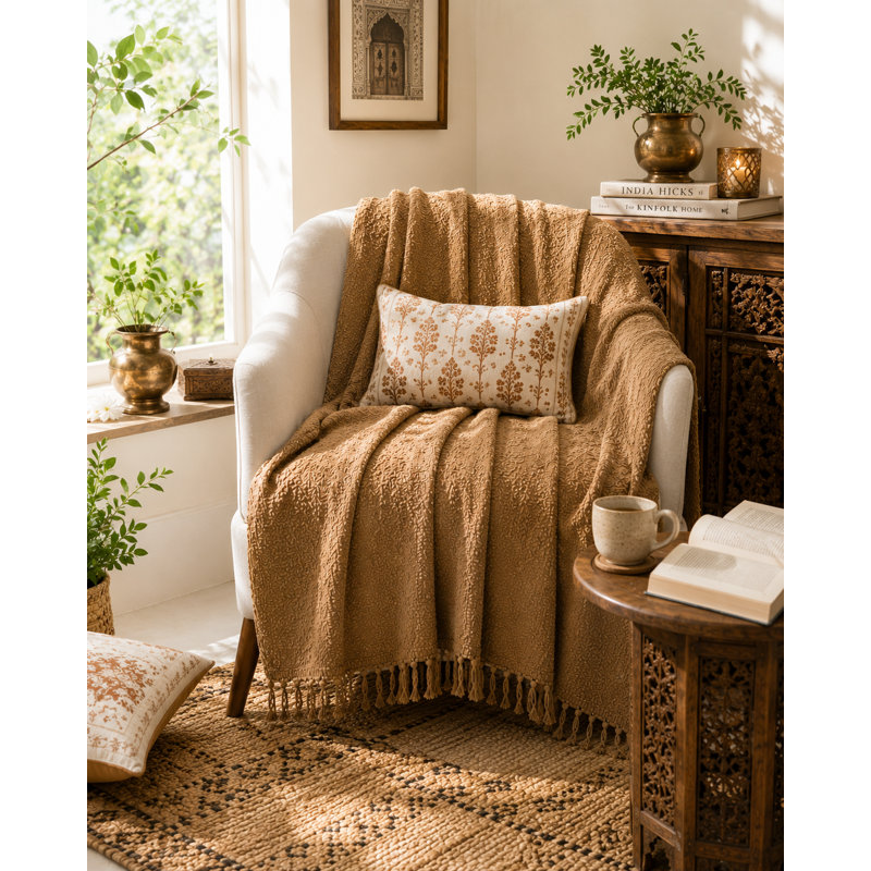 Sparsha Handmande Throw