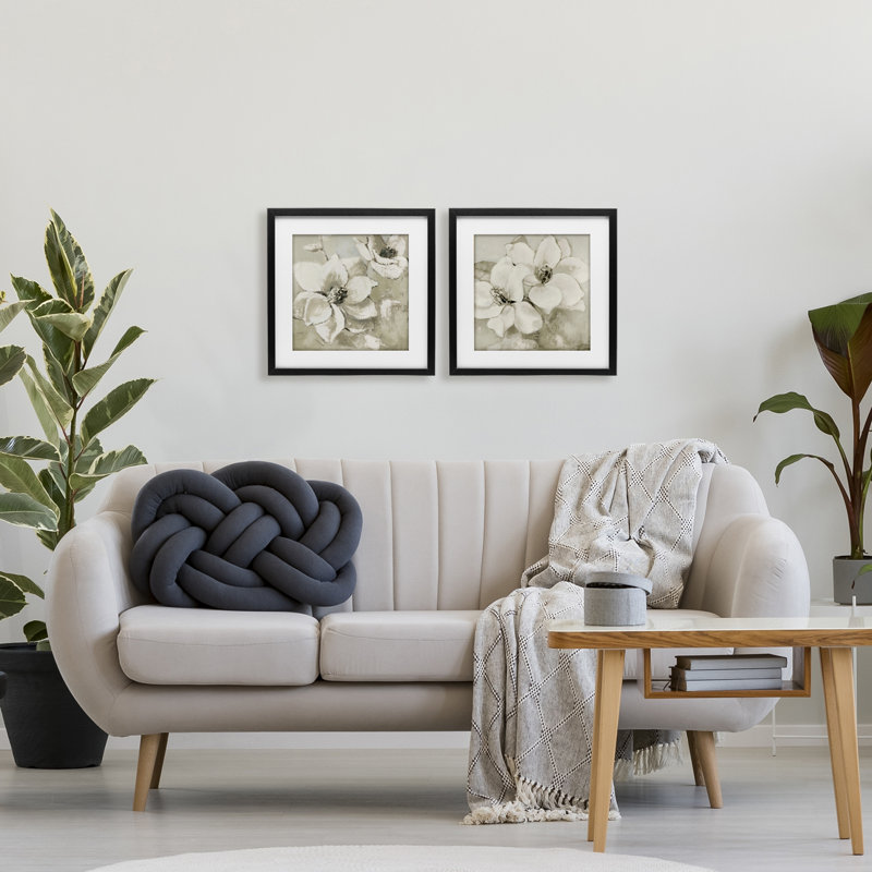 Ensemble de 2 impressions encadrées sous verre Beige Magnolias après la pluie, design par Lanie Loreth, H 16 po x l 16 po