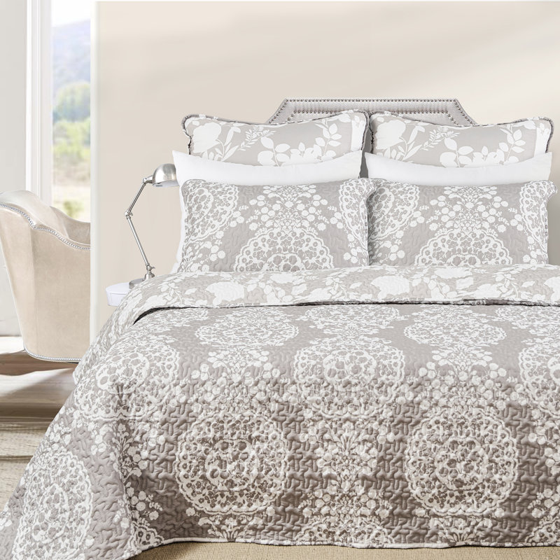 Geometric Shapes Quilt