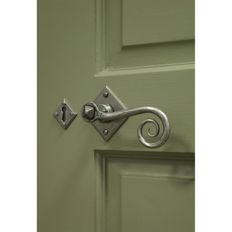 Diamond Escutcheon Rosette, Pewter