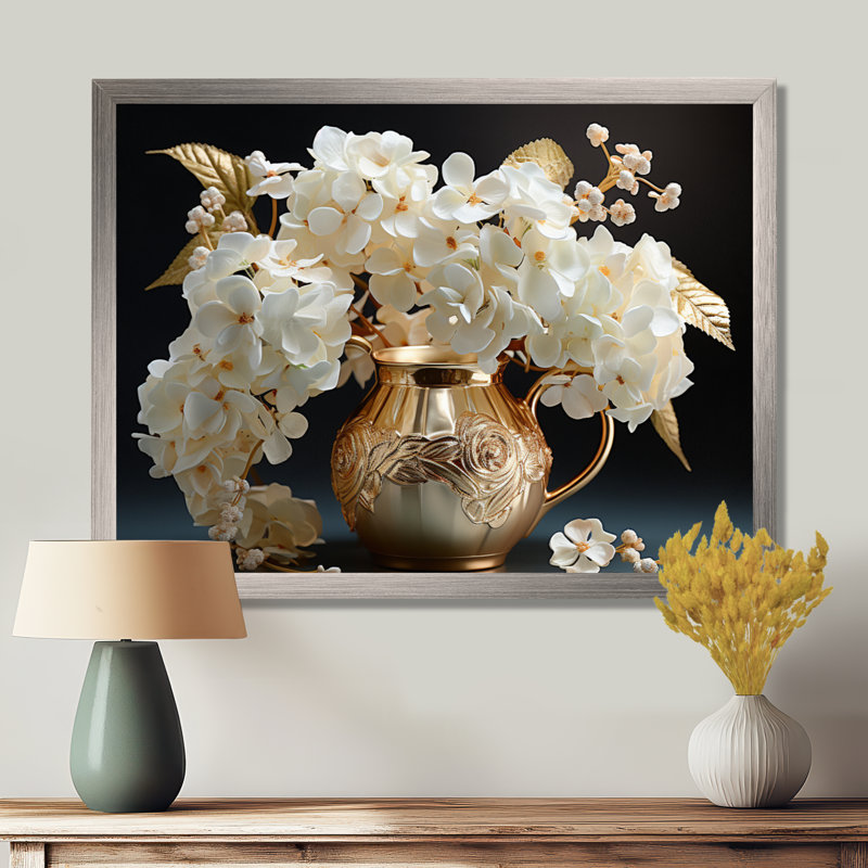 «Baroque Hydrangea» blanc et or V - Hydrangea, reproduction d'art sur toile encadrée, H 34 po x l 44 po x P 1,5 po