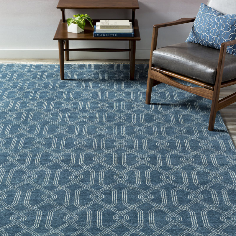 Flippen Wool Geometric Indoor Rug, Rectangle 4' x 6'