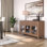 Buffet contemporain à 2 portes en bois massif avec tiroirs et tablettes réglables Cosmopolitan