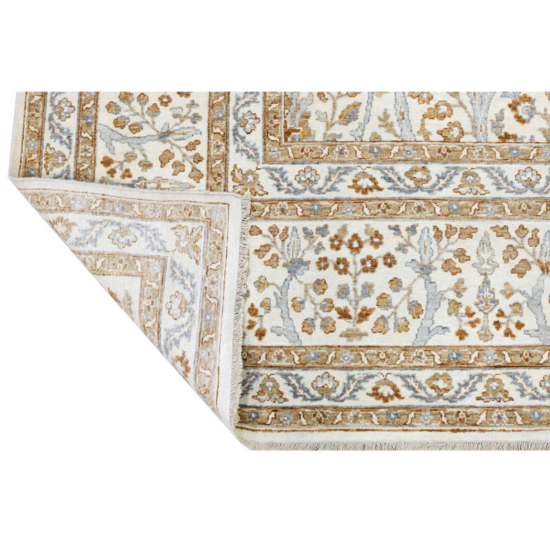 Hand Knotted Wool Area Rug in Beige, Rectangle 5' x 8'