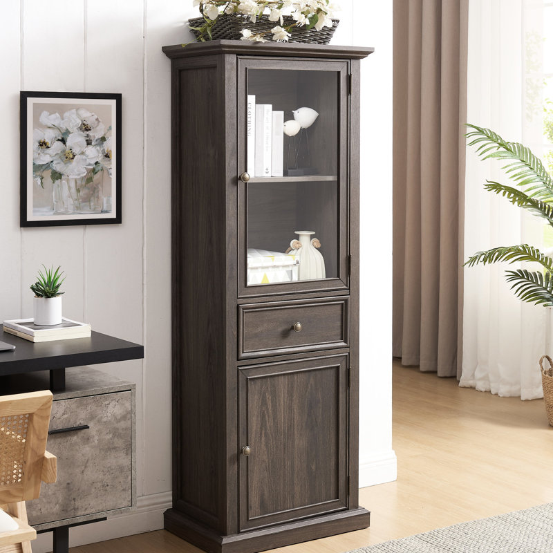 Armoire haute avec porte en verre pour le hall d'entrée