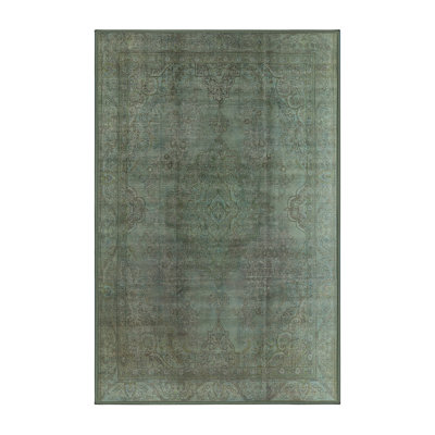 Tapis vert de style oriental