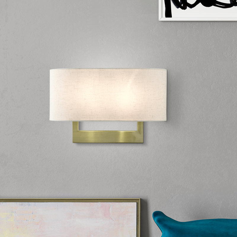 Applique murale en acier Rakhee, Laiton antique, Beige, H 9,5 po x l 15 po x P 3,95 po