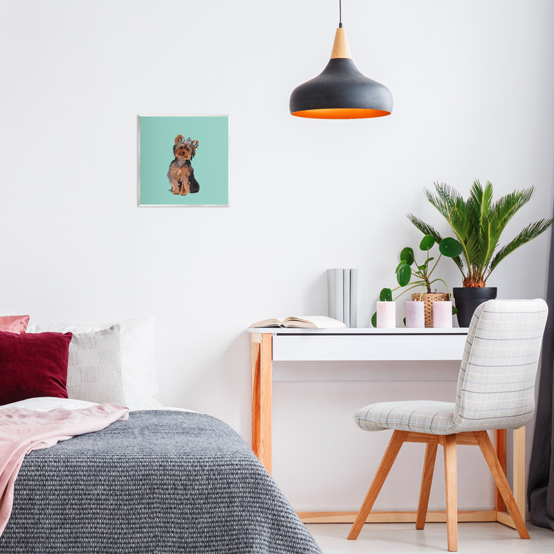 "Terrier avec couronne", art mural par Amelia Noyes