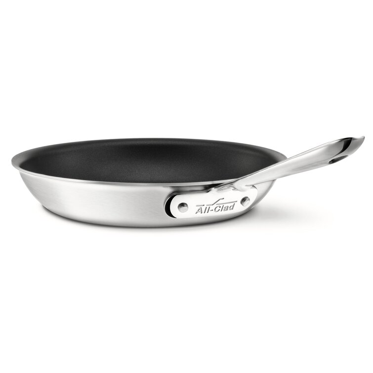 All-Clad D5 Brushed Stainless Steel Universal Pan with Lid, 4.5 qt.