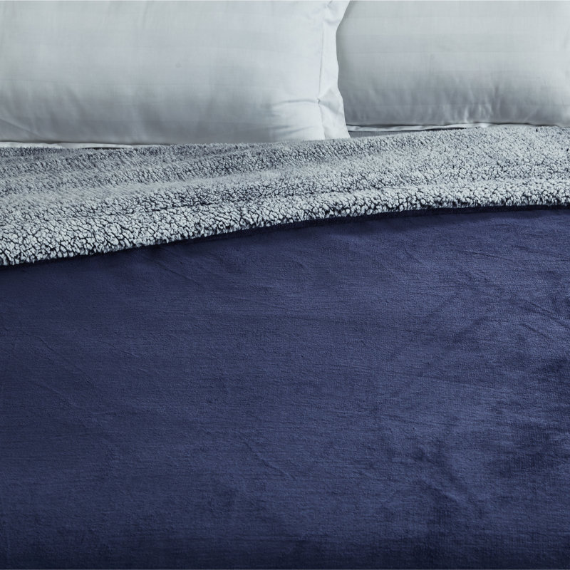 Couverture en flanelle Zakary Sherpa, Jeté, Bleu marine