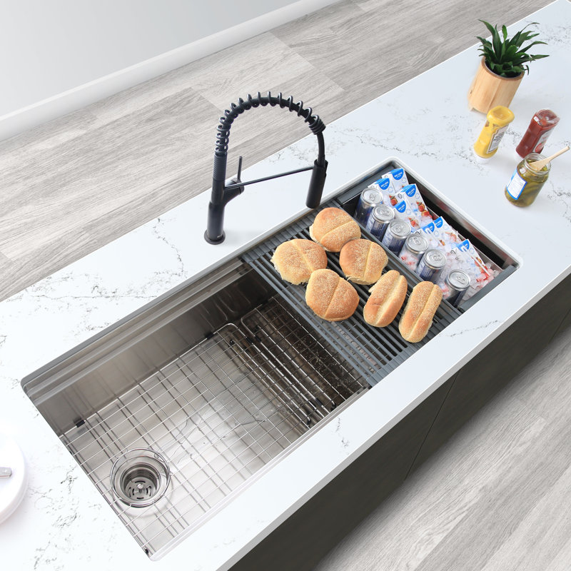 Modern Single Handle Kitchen Faucet, Noir mat