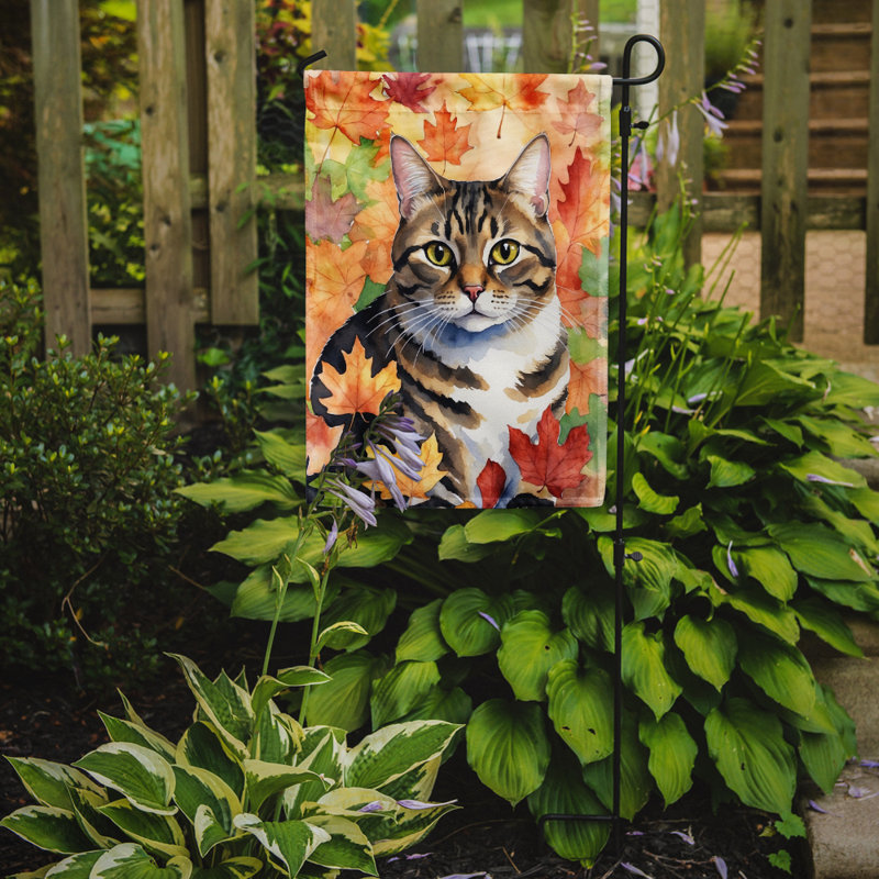 Chat en feuilles d'automne drapeau de jardin, California Spangled