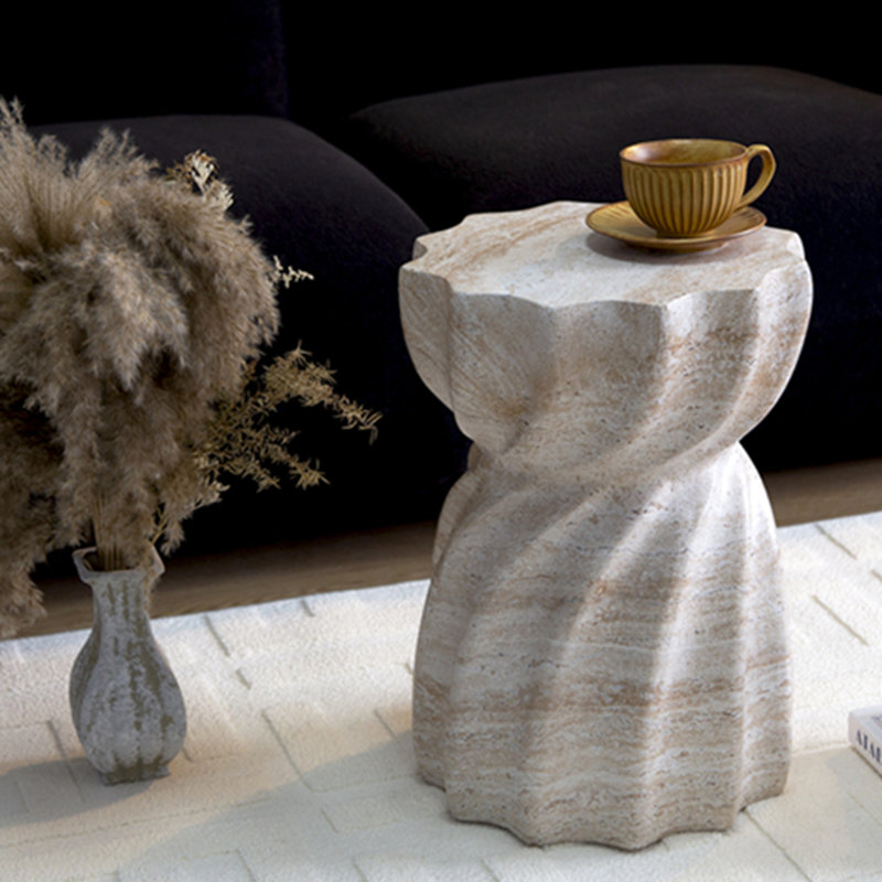 Table de bout moderne en métal